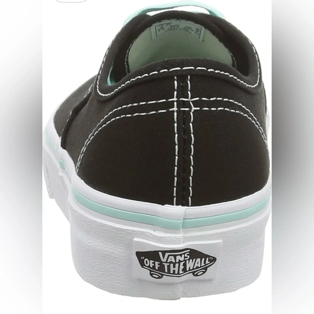Vans Kids‎ Girl's Authentic (Black/Blue) | New in BOX/NWT!! 🦋🖤